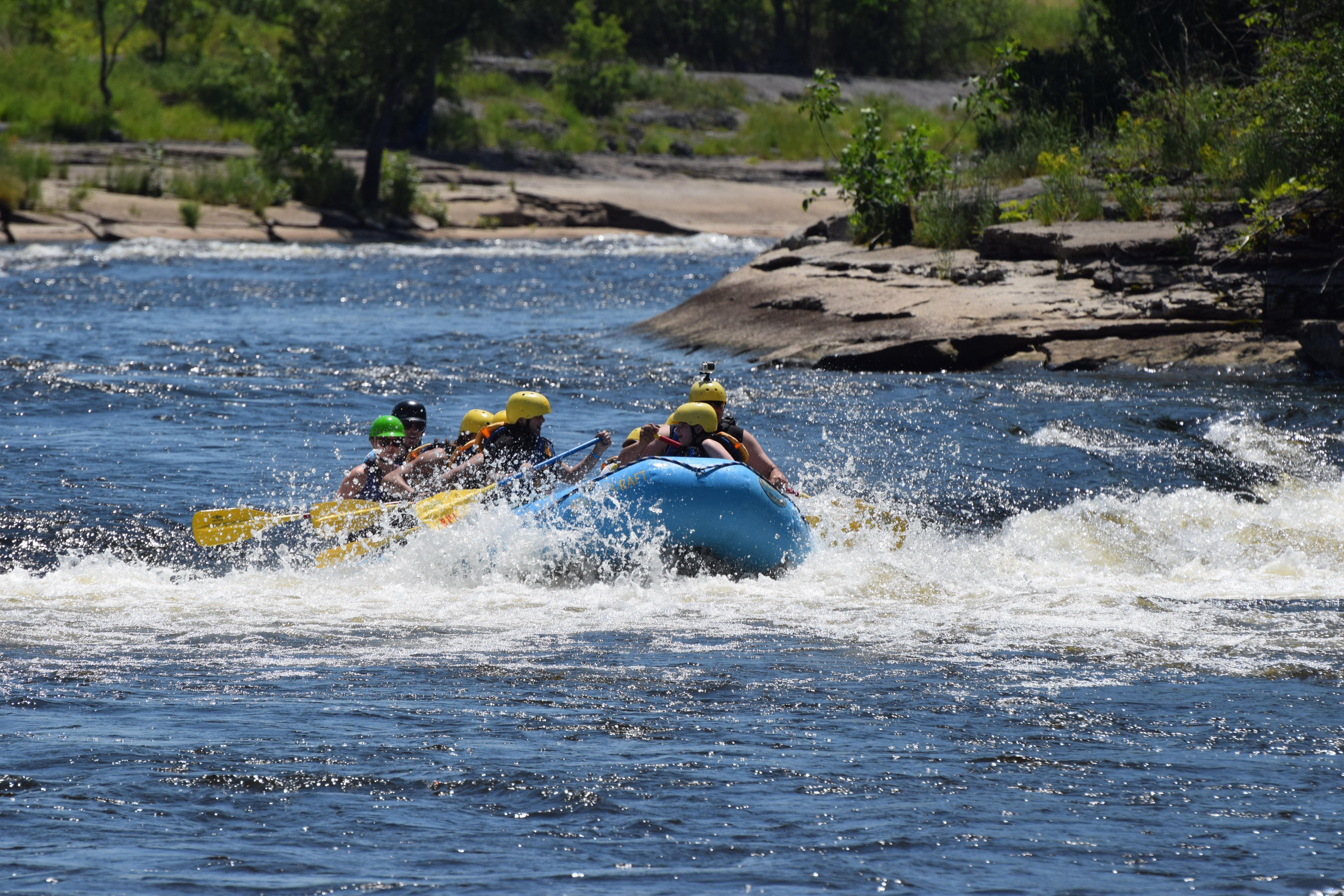 Holiday Inn Express Hotel & Suites Watertown - Thousand Islands By Ihg Bagian luar foto