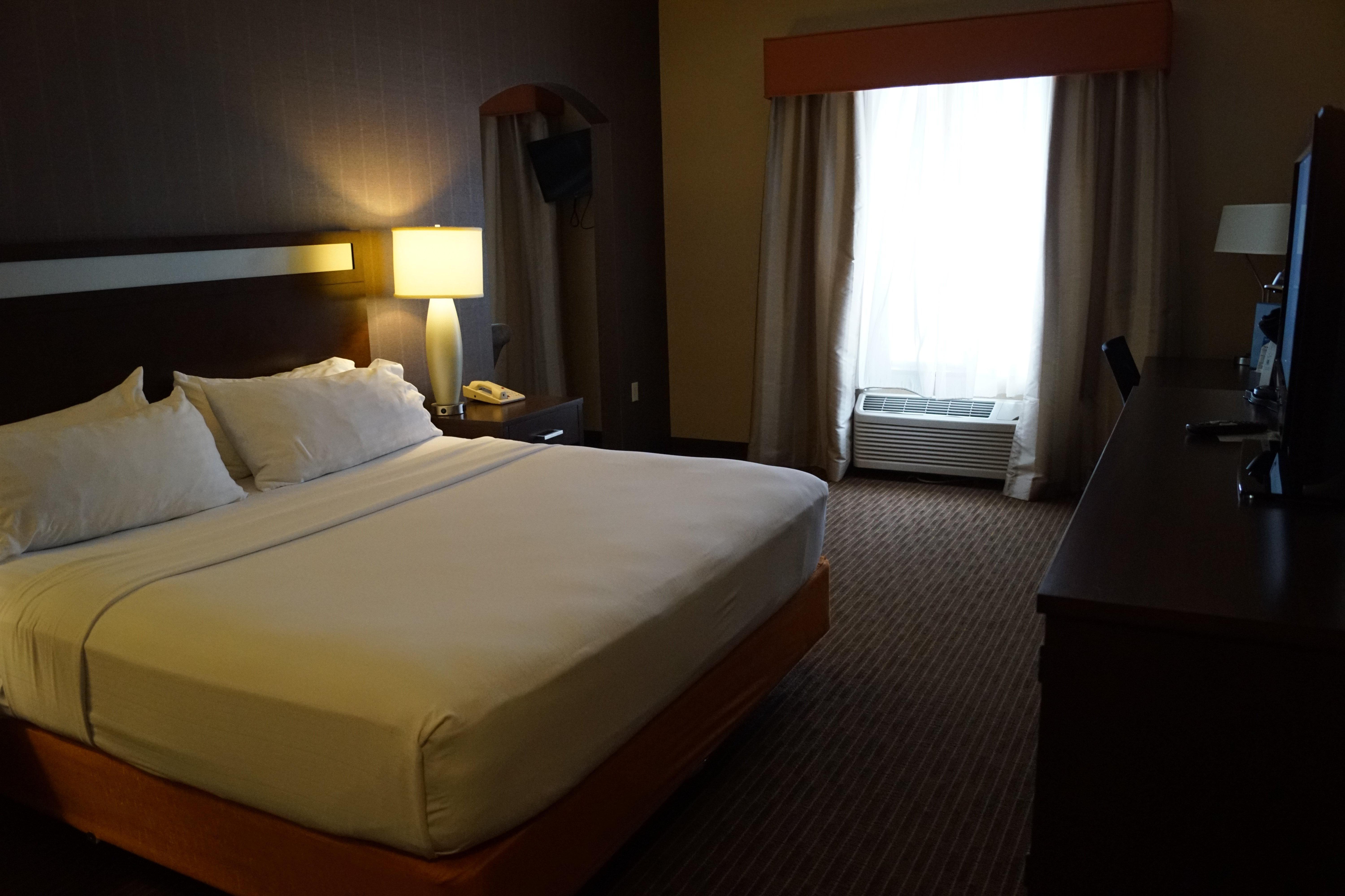 Holiday Inn Express Hotel & Suites Watertown - Thousand Islands By Ihg Bagian luar foto